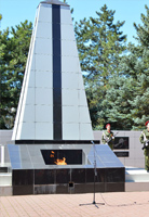 Мемориальный комплекс с вечным огнем
